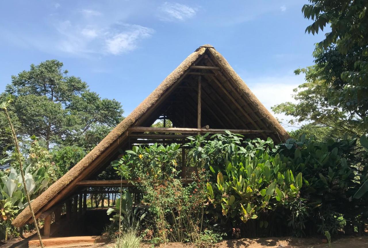 Mabamba Lodge Wakiso Buitenkant foto