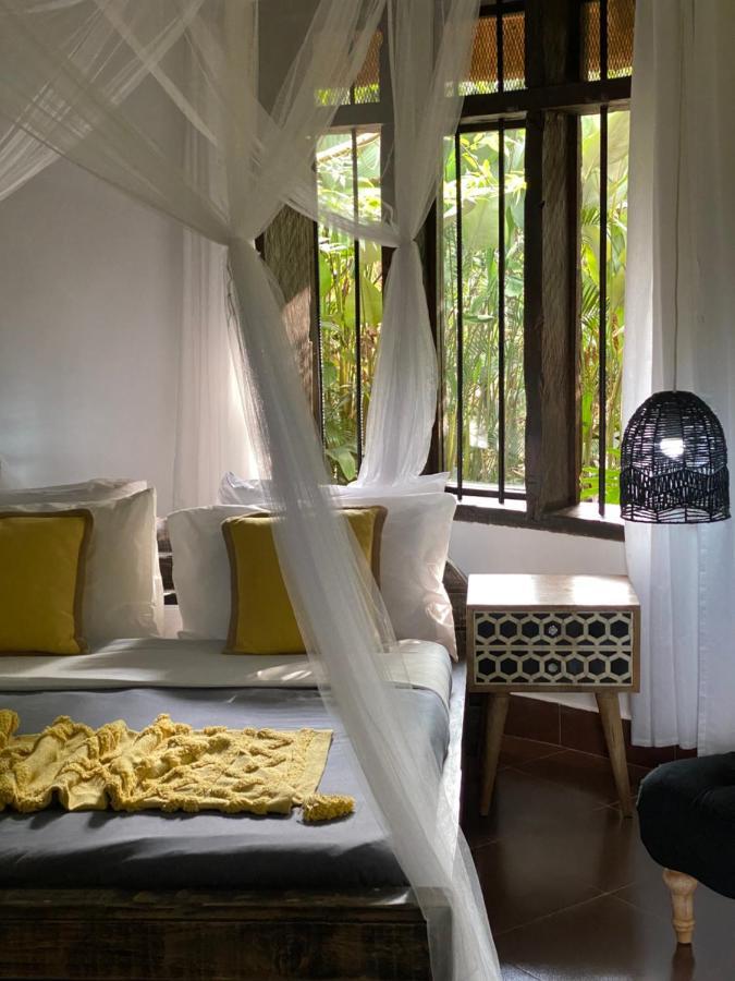 Mabamba Lodge Wakiso Buitenkant foto